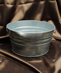 9 Gal. Galvanized Tub